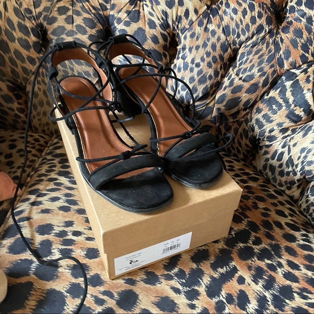 Alohas Suede Sophia Sandals